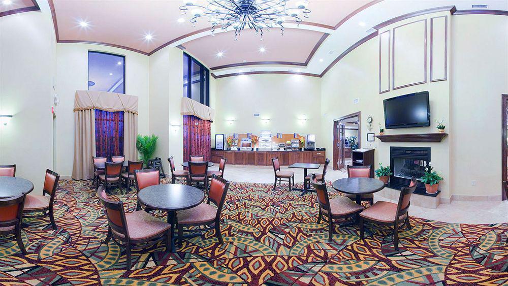 Holiday Inn Express Hotel & Suites Franklin By Ihg Екстериор снимка
