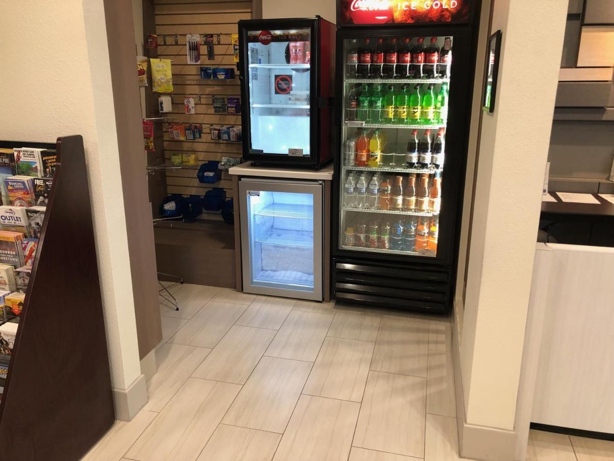 Holiday Inn Express Hotel & Suites Franklin By Ihg Екстериор снимка