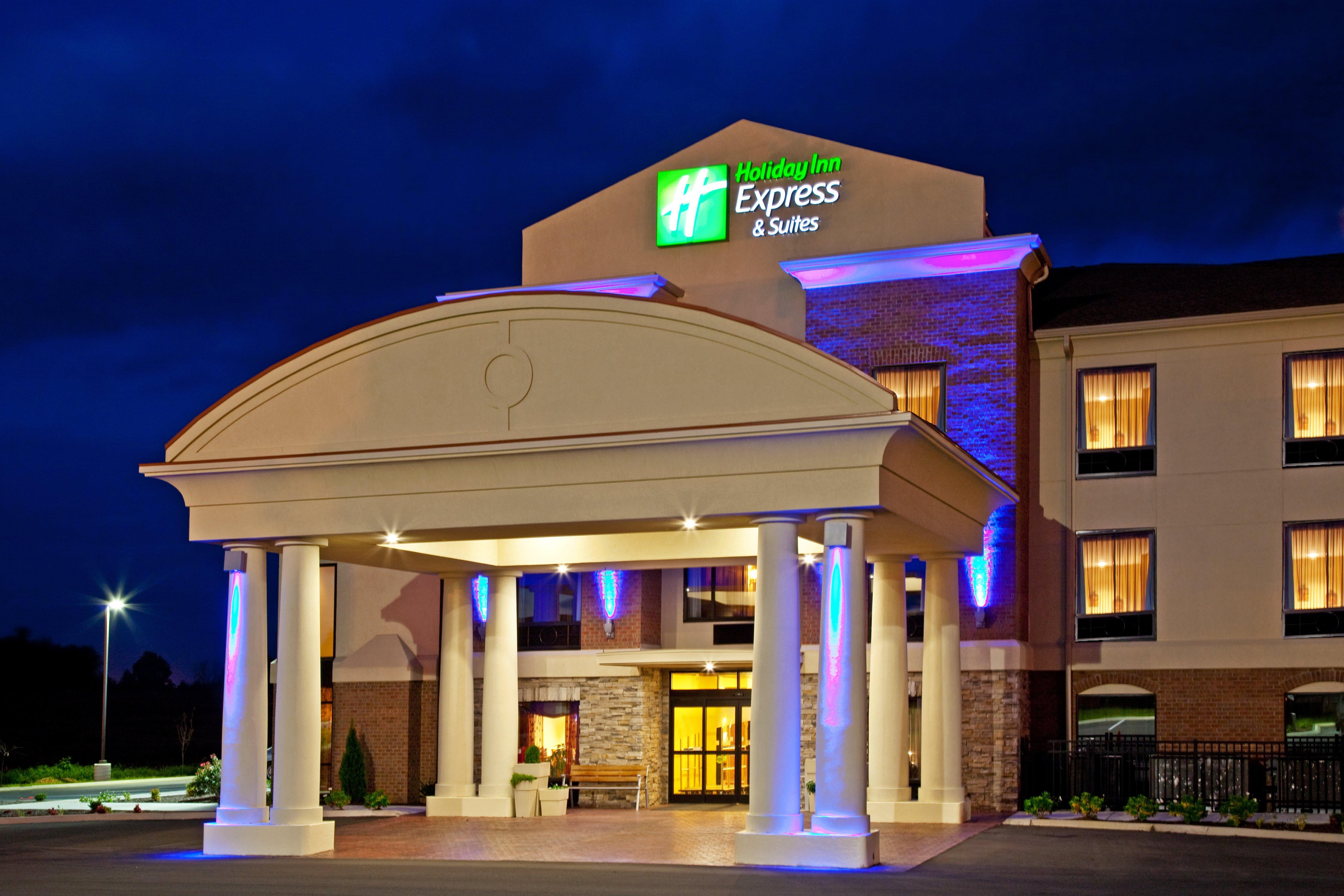 Holiday Inn Express Hotel & Suites Franklin By Ihg Екстериор снимка