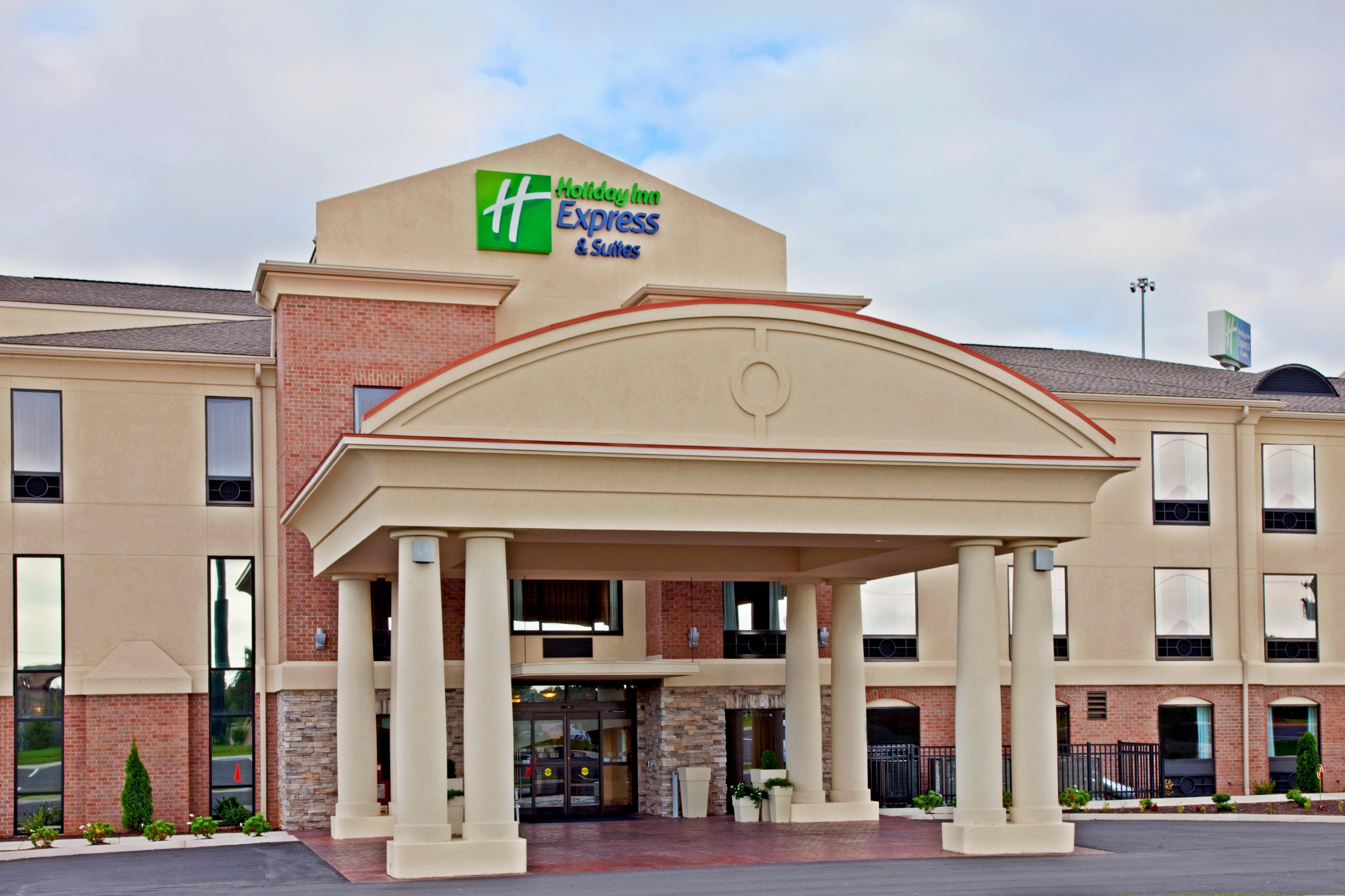 Holiday Inn Express Hotel & Suites Franklin By Ihg Екстериор снимка
