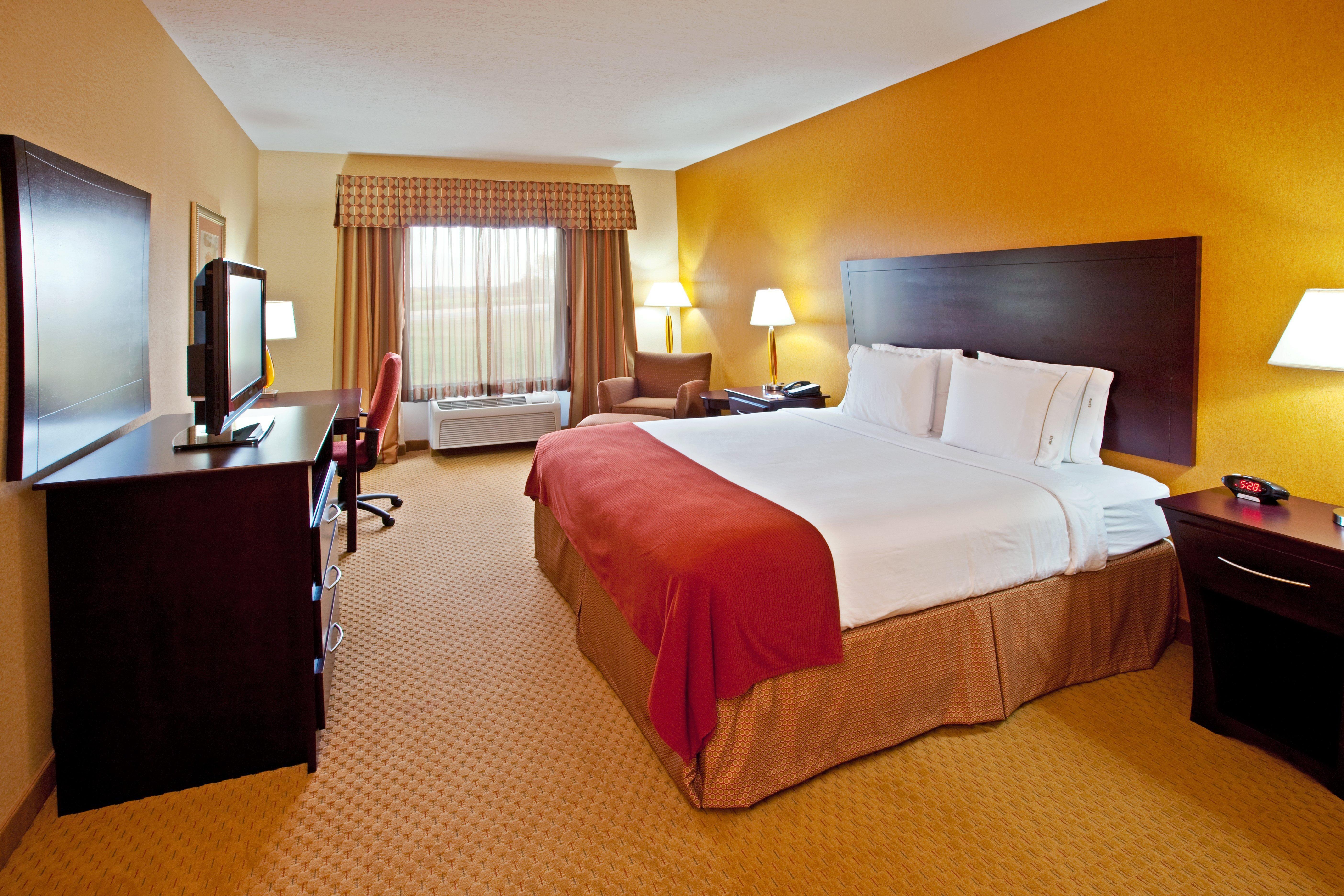 Holiday Inn Express Hotel & Suites Franklin By Ihg Екстериор снимка