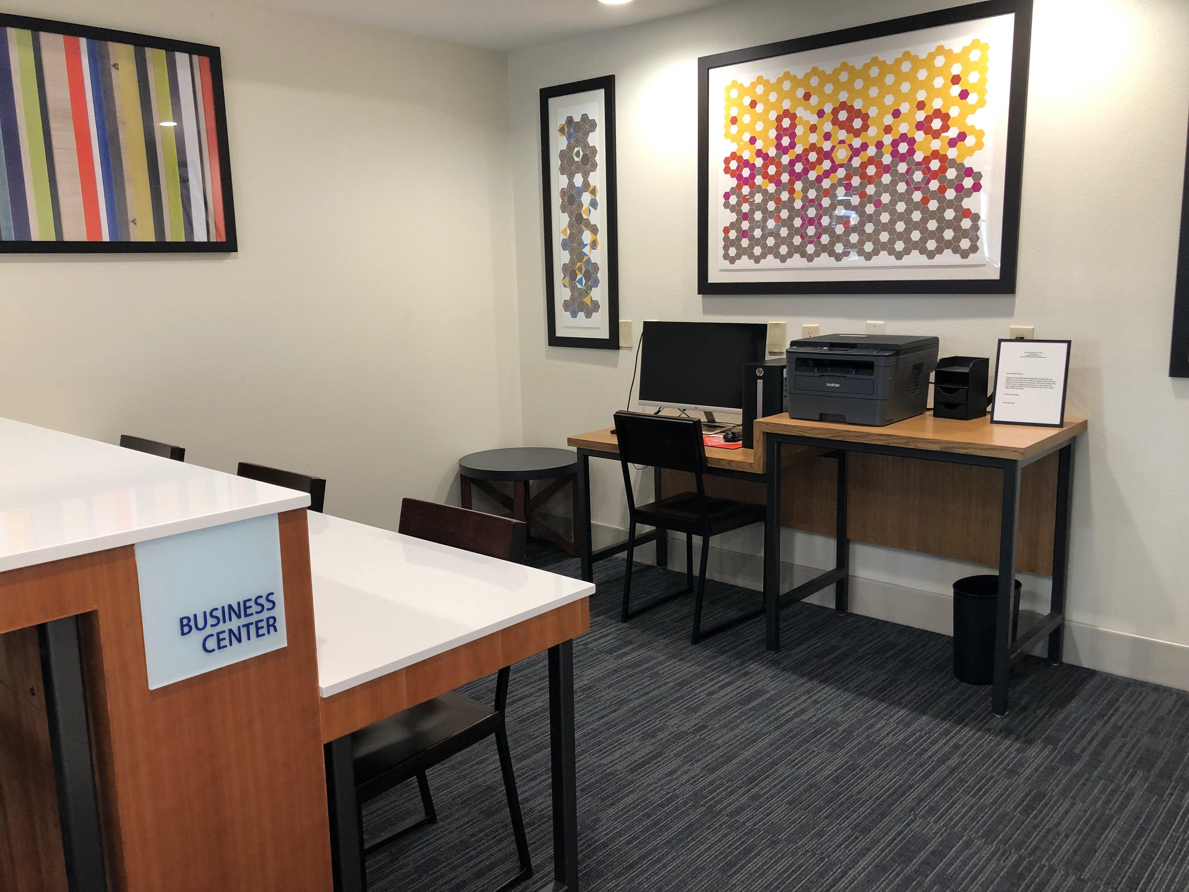 Holiday Inn Express Hotel & Suites Franklin By Ihg Екстериор снимка