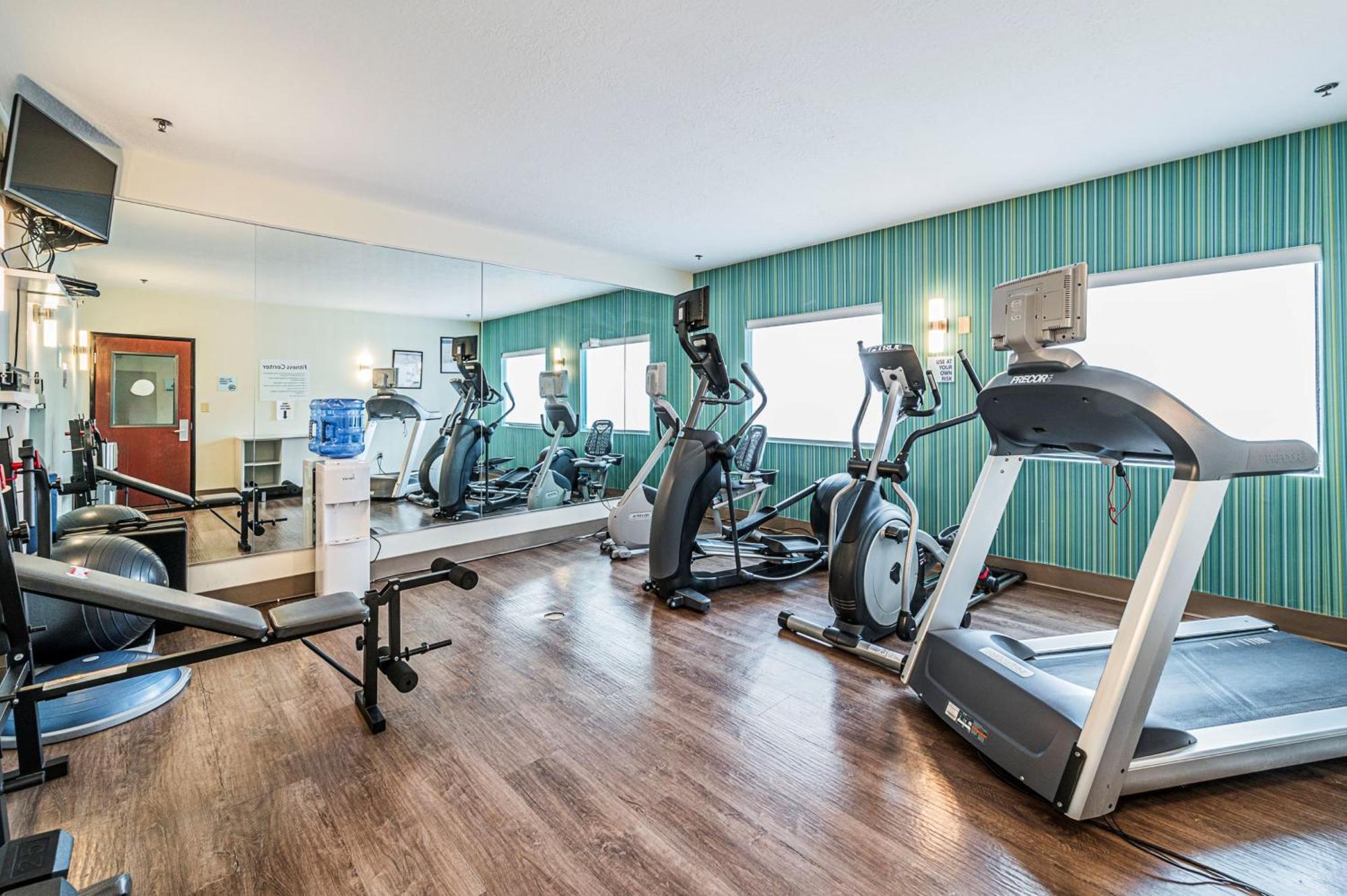 Holiday Inn Express Hotel & Suites Franklin By Ihg Екстериор снимка