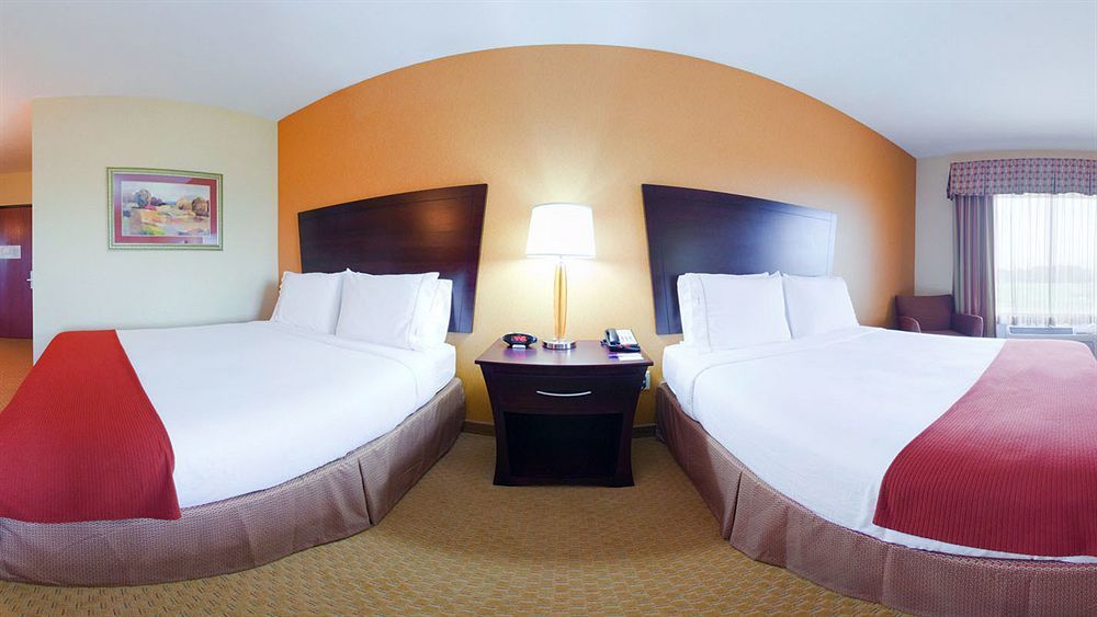 Holiday Inn Express Hotel & Suites Franklin By Ihg Екстериор снимка